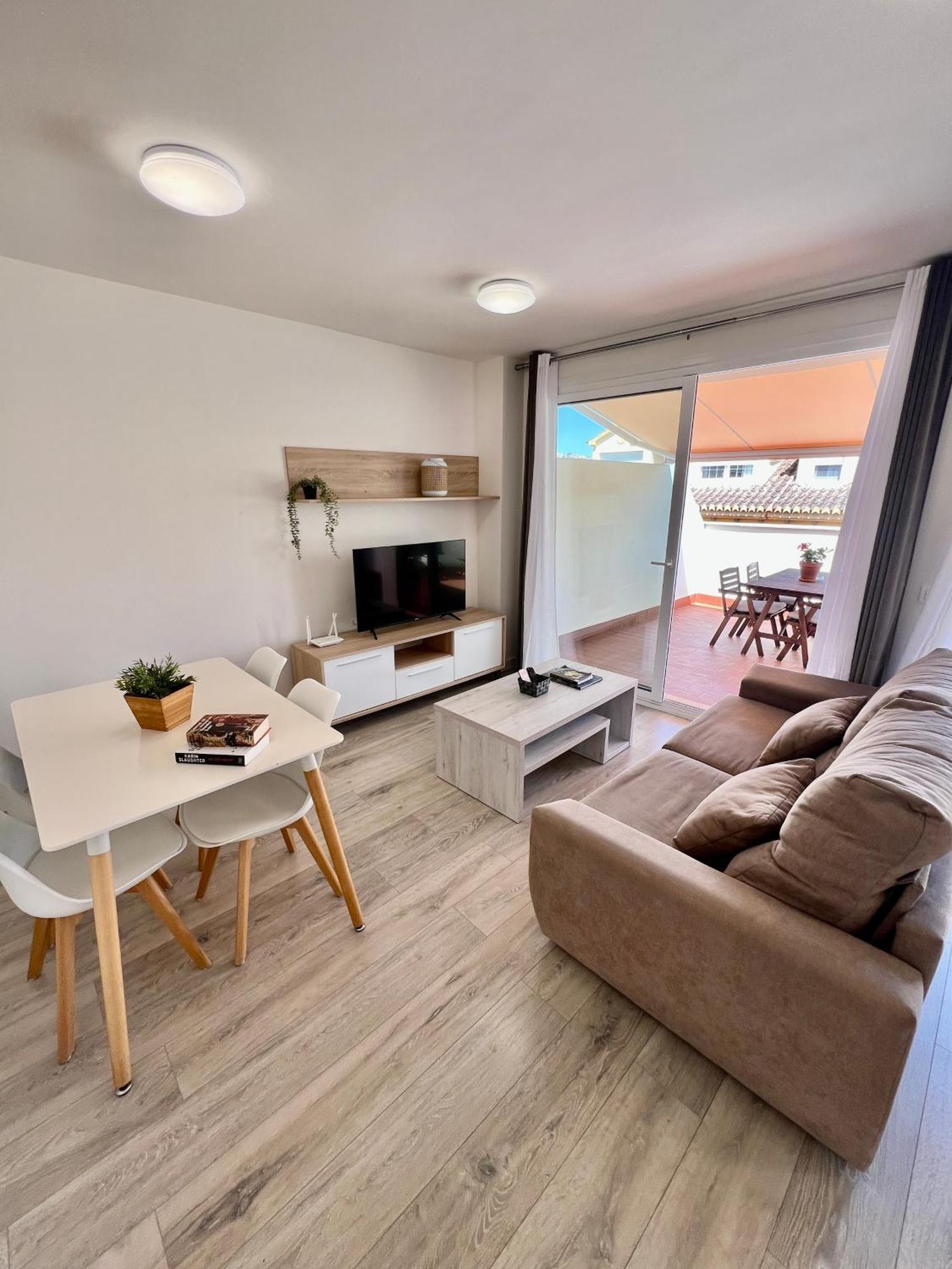Apartamentos Rincon Del Mar Torre Del Mar Exteriör bild