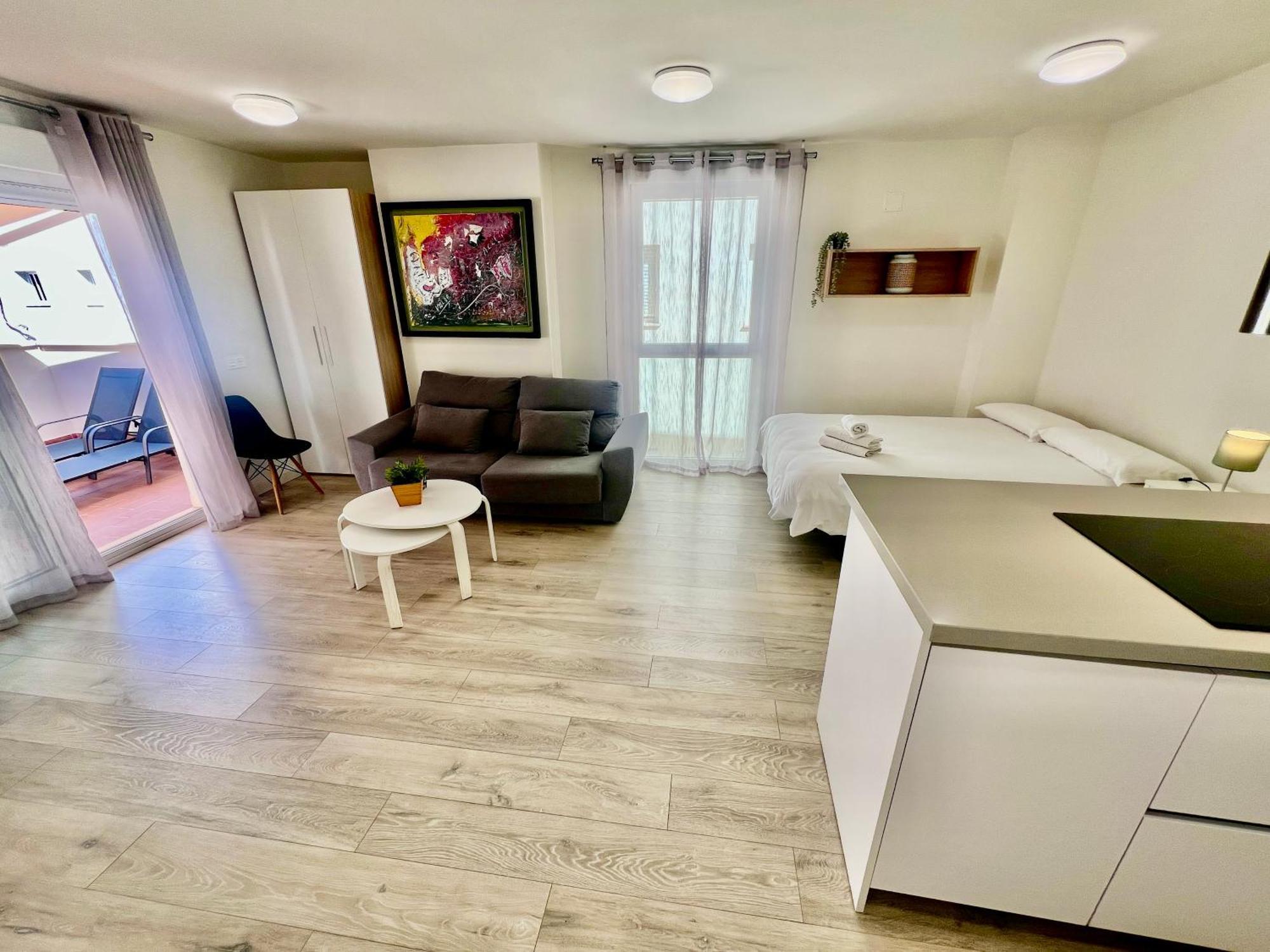 Apartamentos Rincon Del Mar Torre Del Mar Exteriör bild